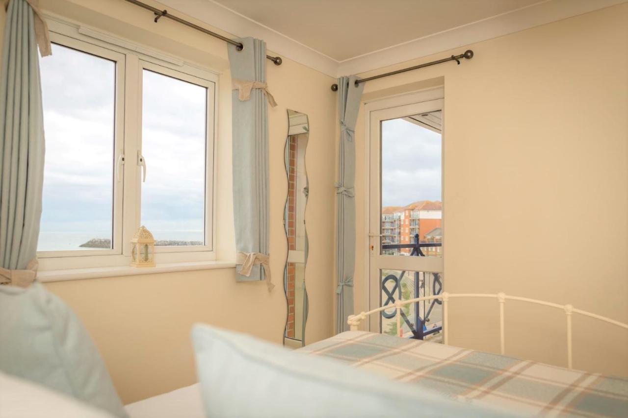 Seaviews Sovereign Harbour - Adults-only * Eastbourne