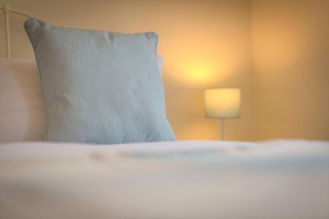Seaviews Sovereign Harbour - Adults-only Eastbourne