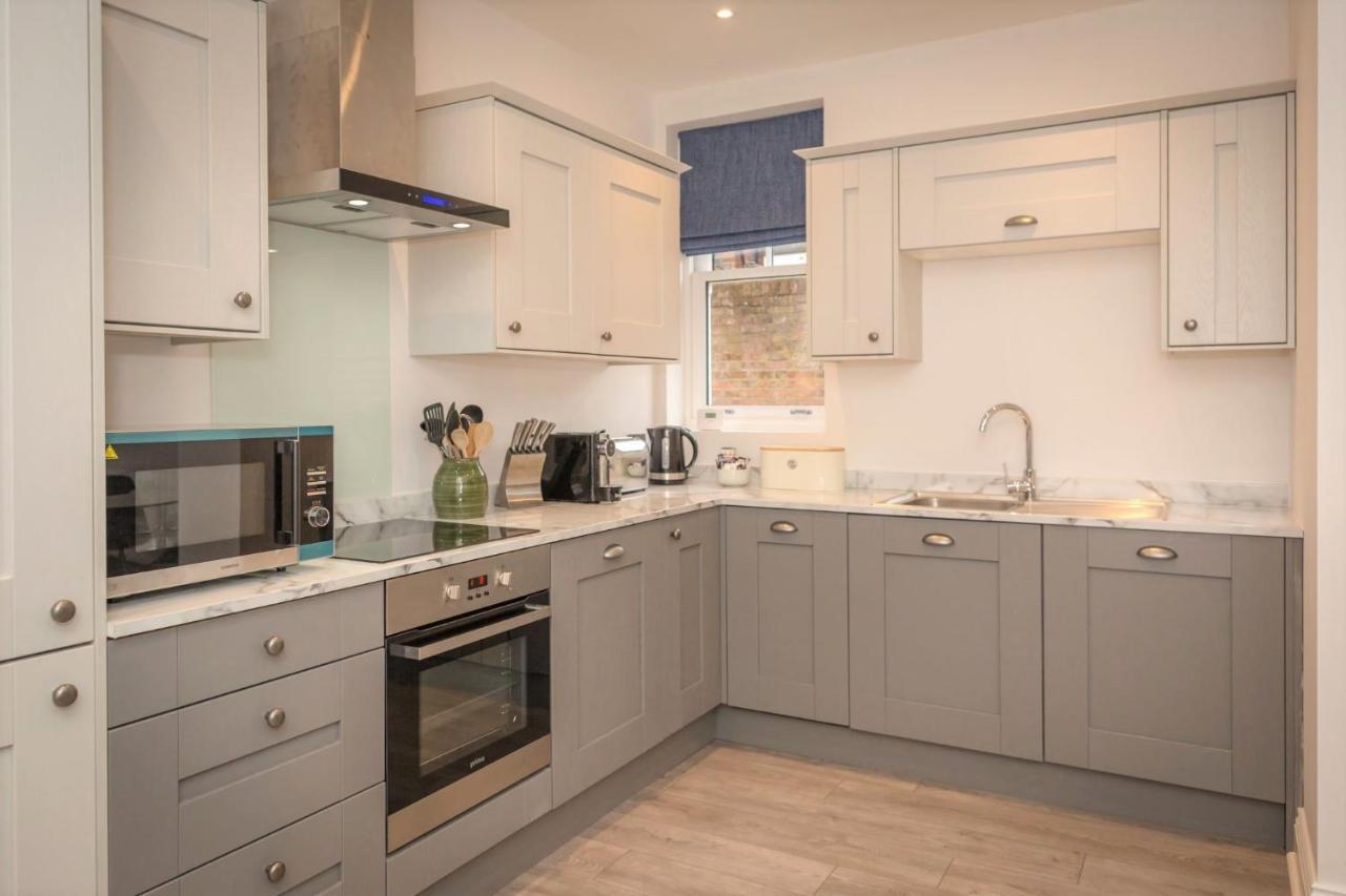 Apartment Ravelston Grange - Stylish, Spacious Garden Flat Eastbourne