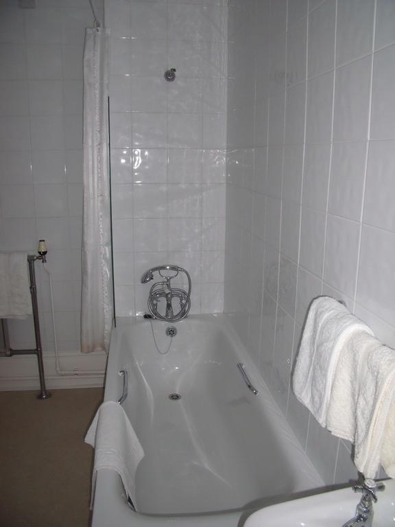 Bed & Breakfast Southcroft 4*