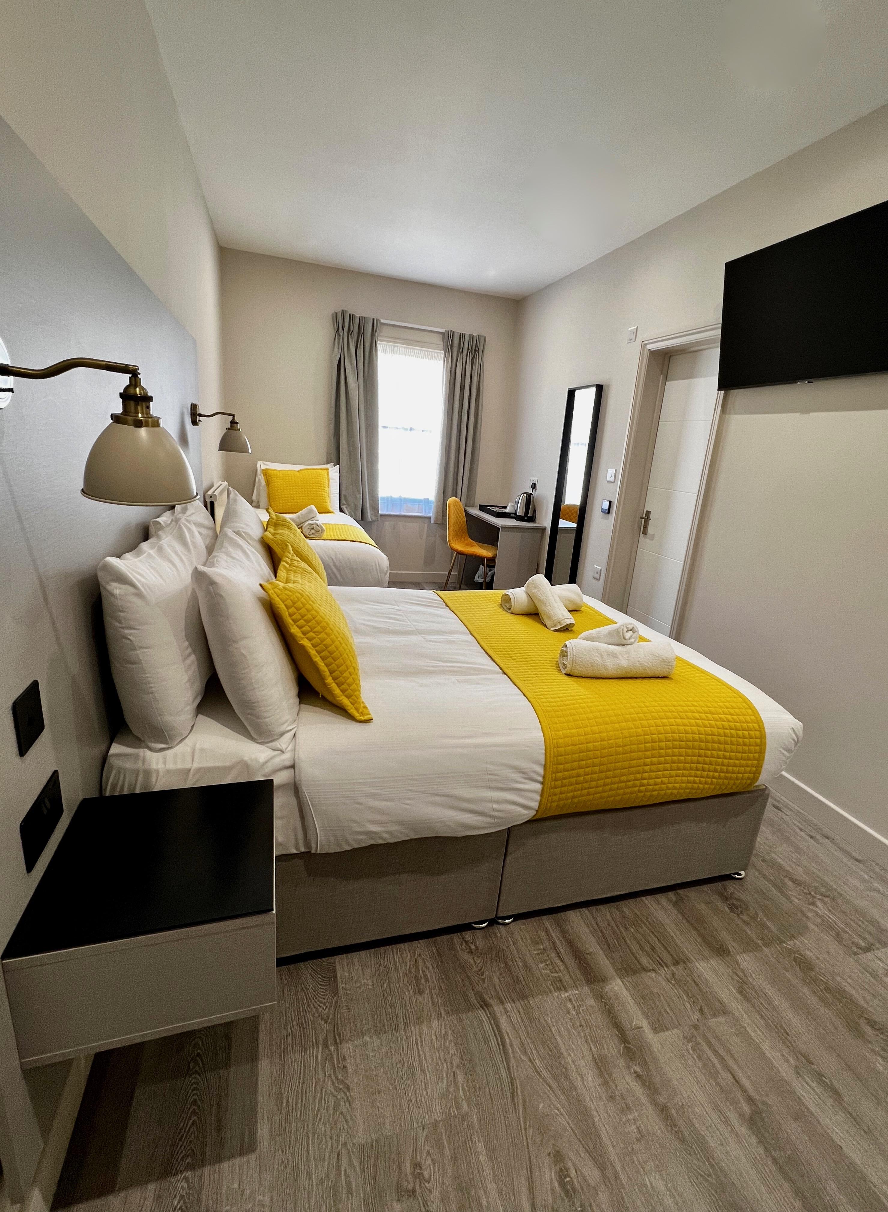 Hotel Pearl & Pebbles