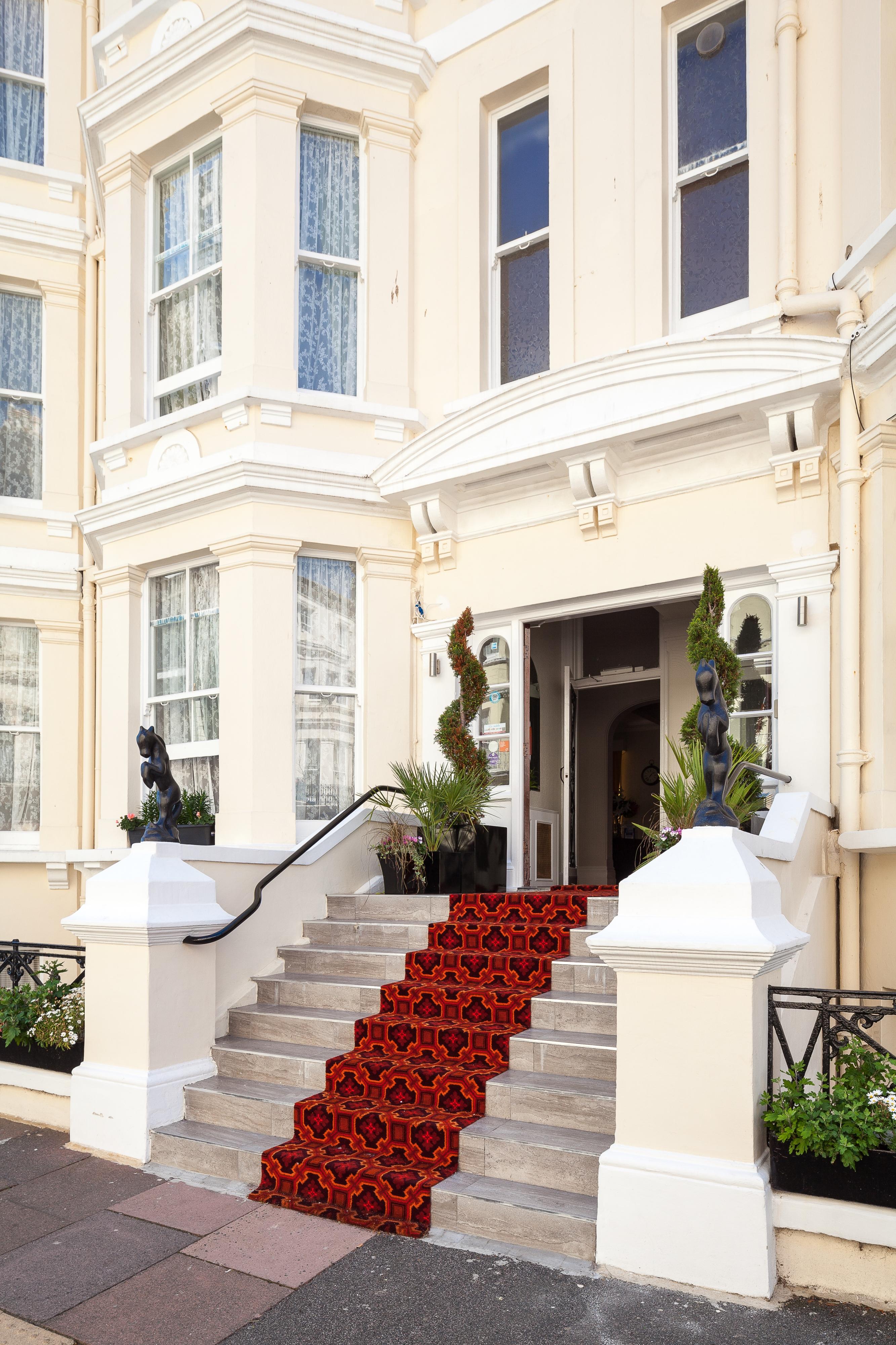 Pearl & Pebbles Eastbourne