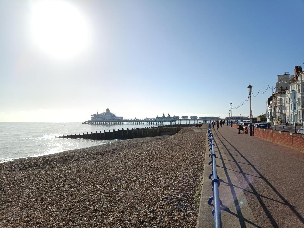 Apartment Bourne Street No 6 - 2nd Floor Ensuite Near Beach Eastbourne