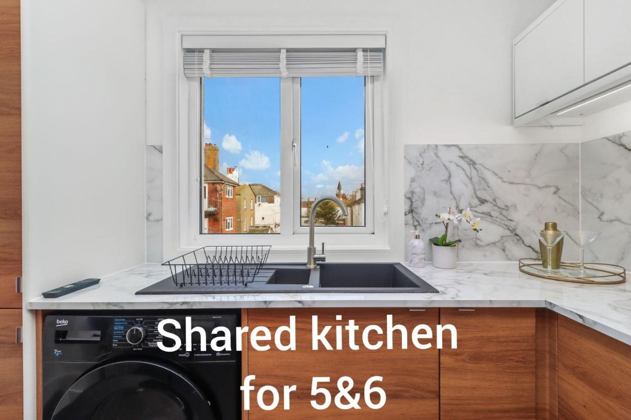 Bourne Street No 6 - 2nd Floor Ensuite Near Beach Apartment Eastbourne