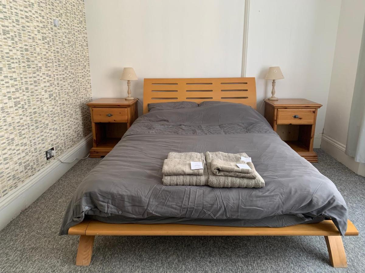 Town Centre Studio Apartment