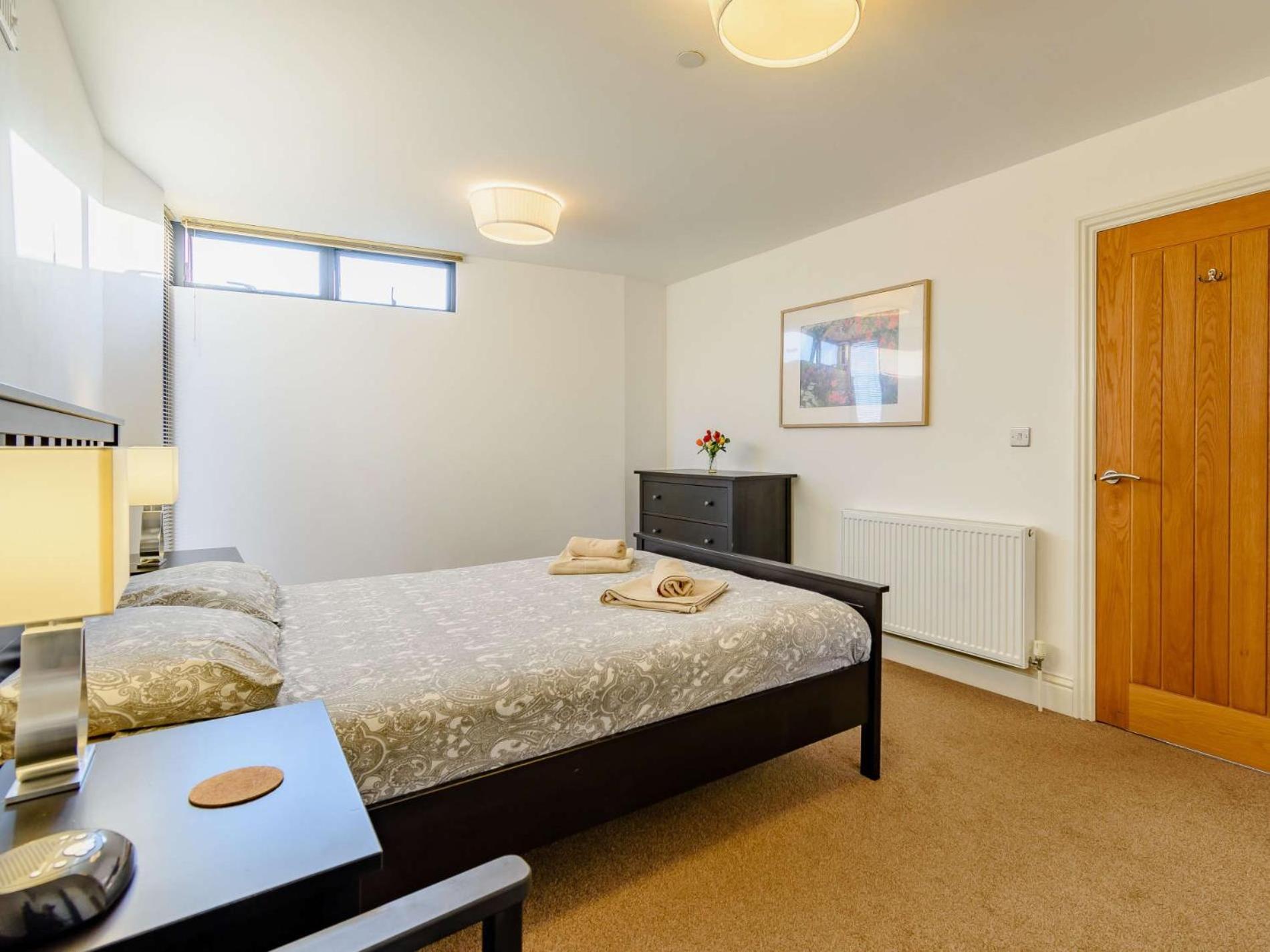 3 Bed In Ehc11 * Eastbourne
