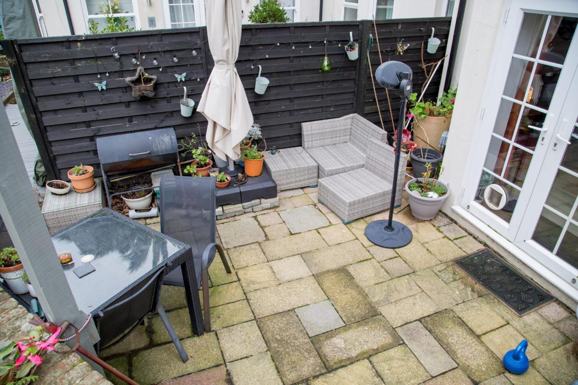 Beachside Pad * Eastbourne