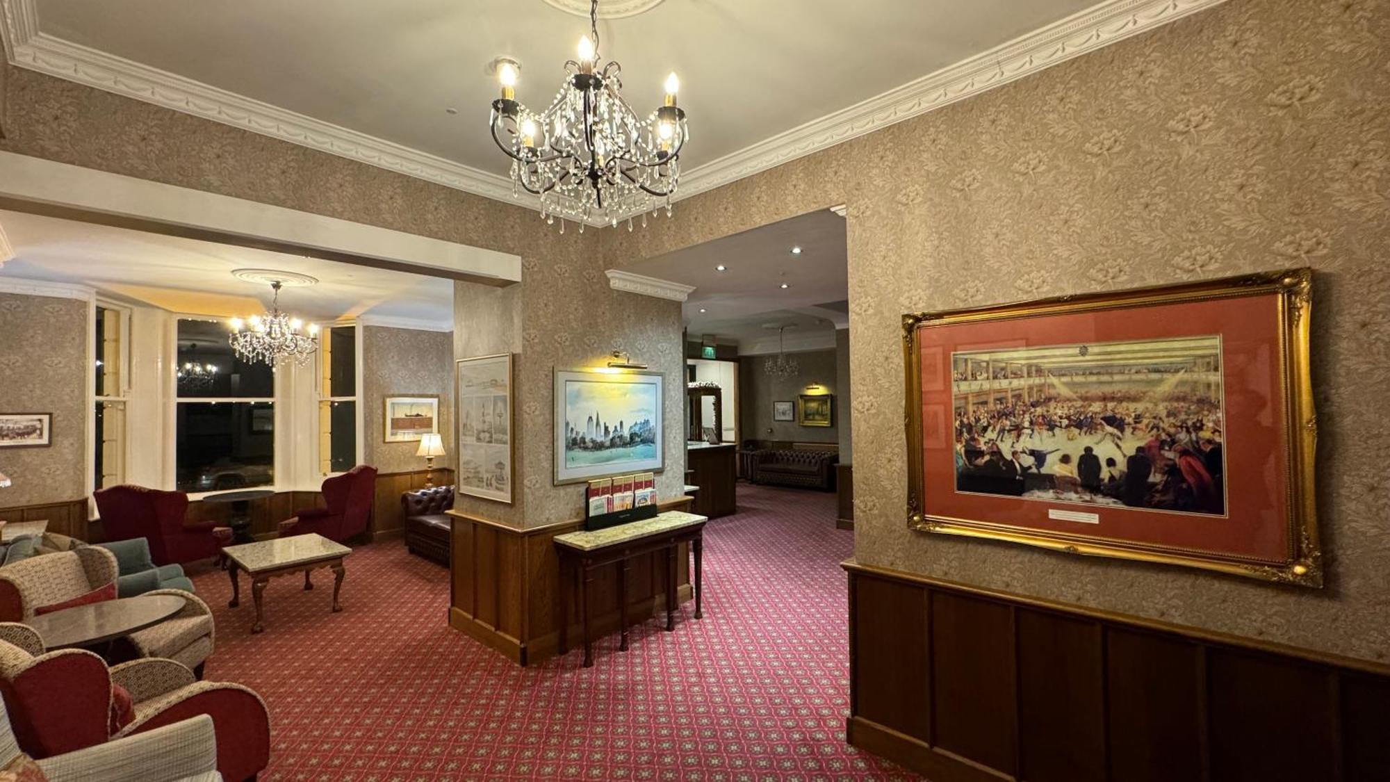 Langham 4*