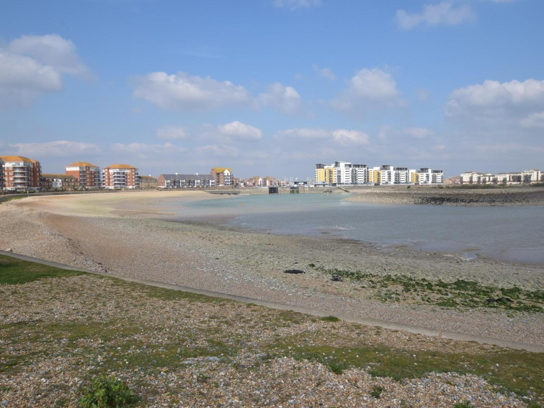 Apartment 2 Bed In Ehc14 Eastbourne