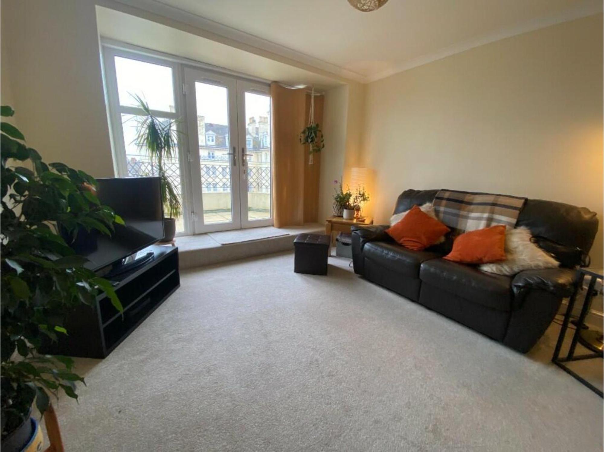 Apartment Ocean Breeze Residences Eastbourne
