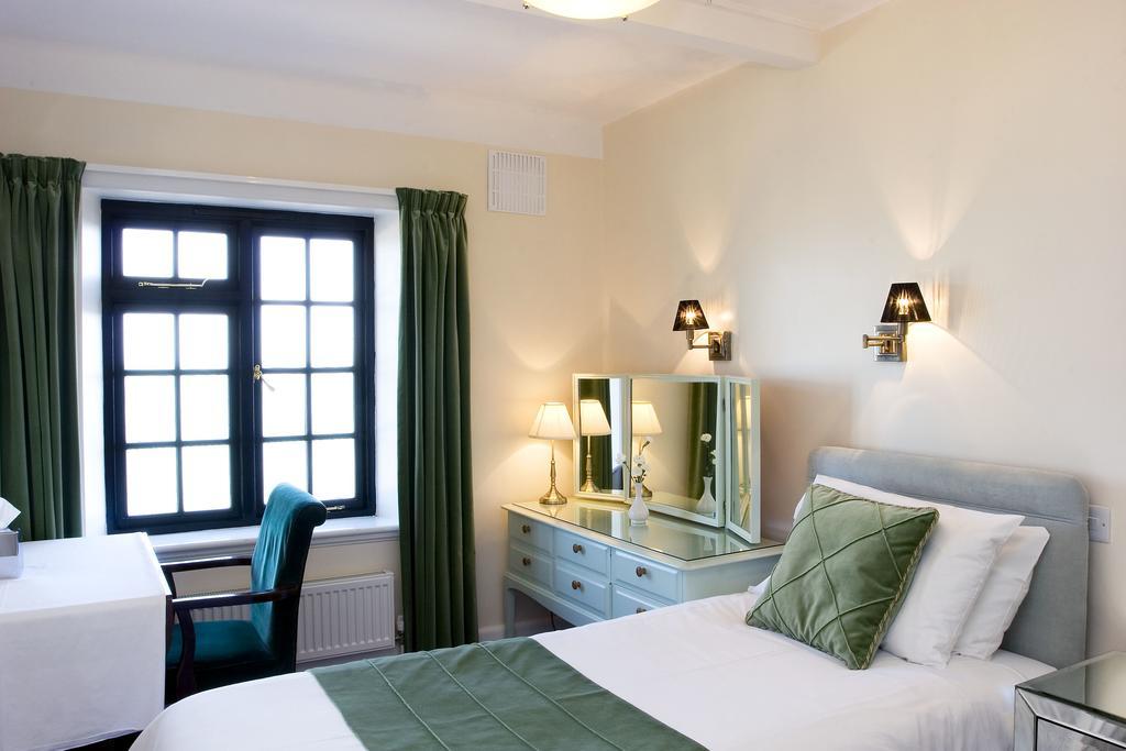 Royal 4* Eastbourne