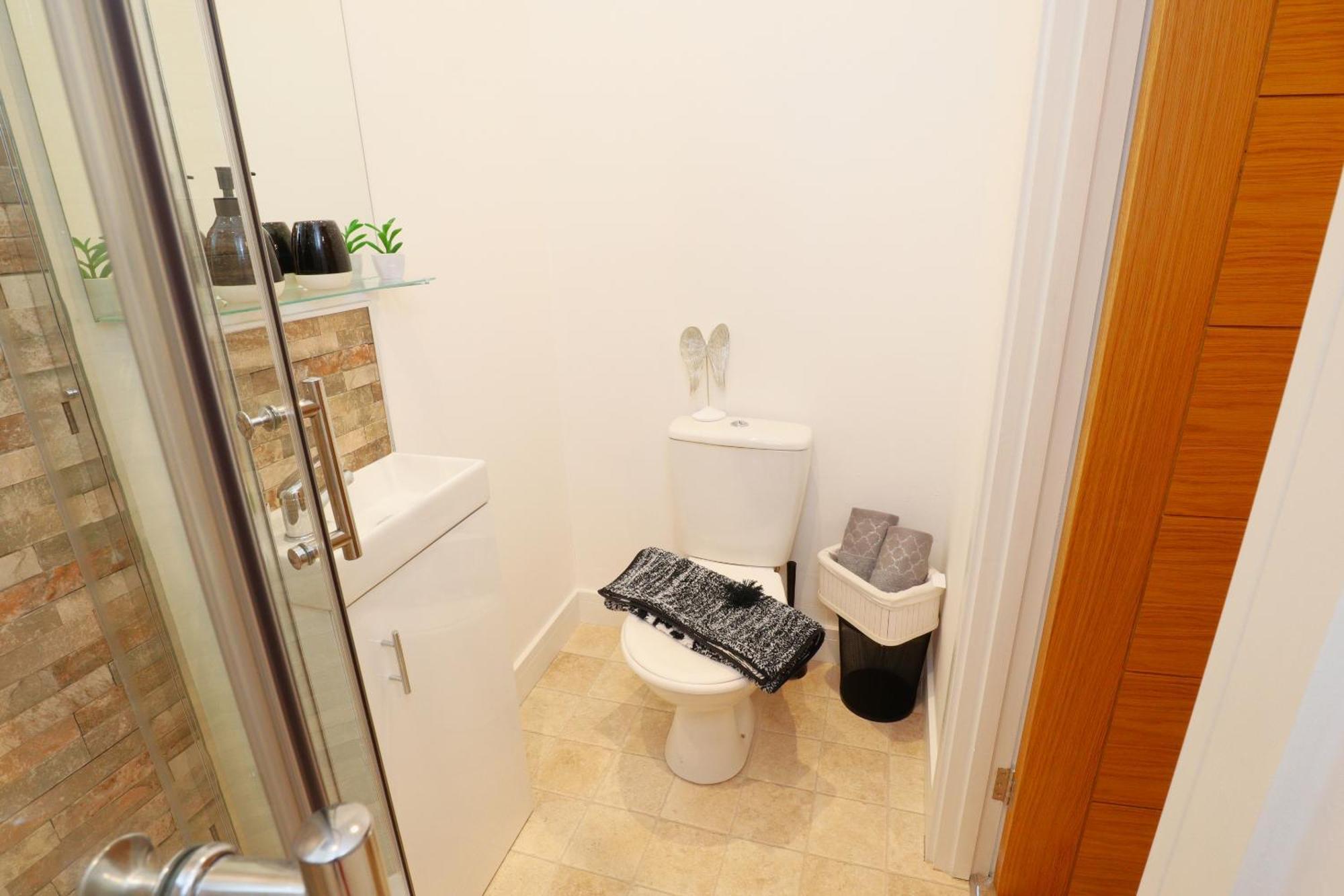 Modern, Stylish One Bedroom With Garden Long Welcome *