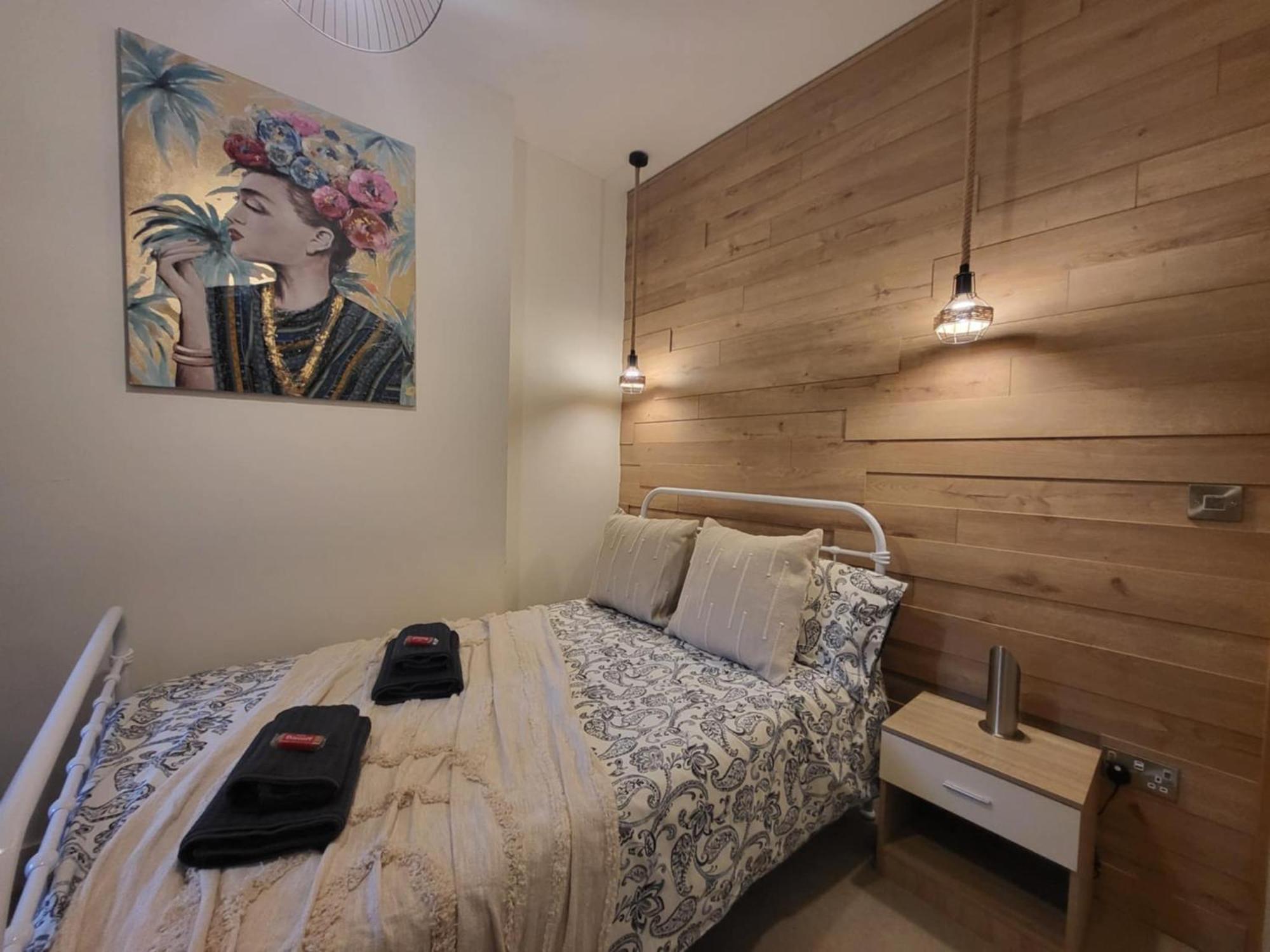 Apartemen Modern, Stylish One Bedroom With Garden Long Welcome *