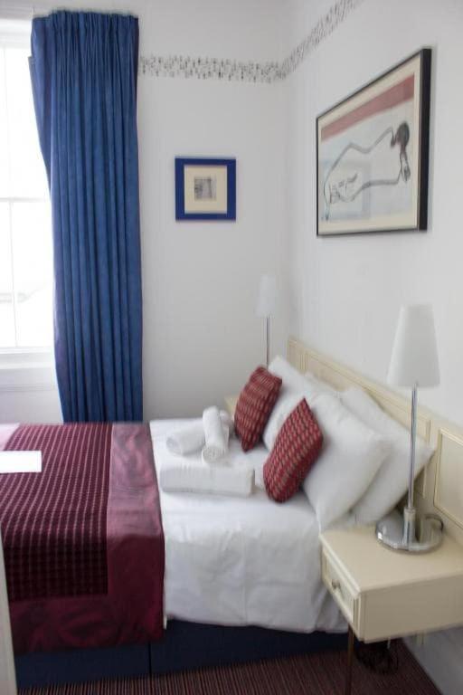 Hotel Oyo West Rocks Townhouse Eastbourne
