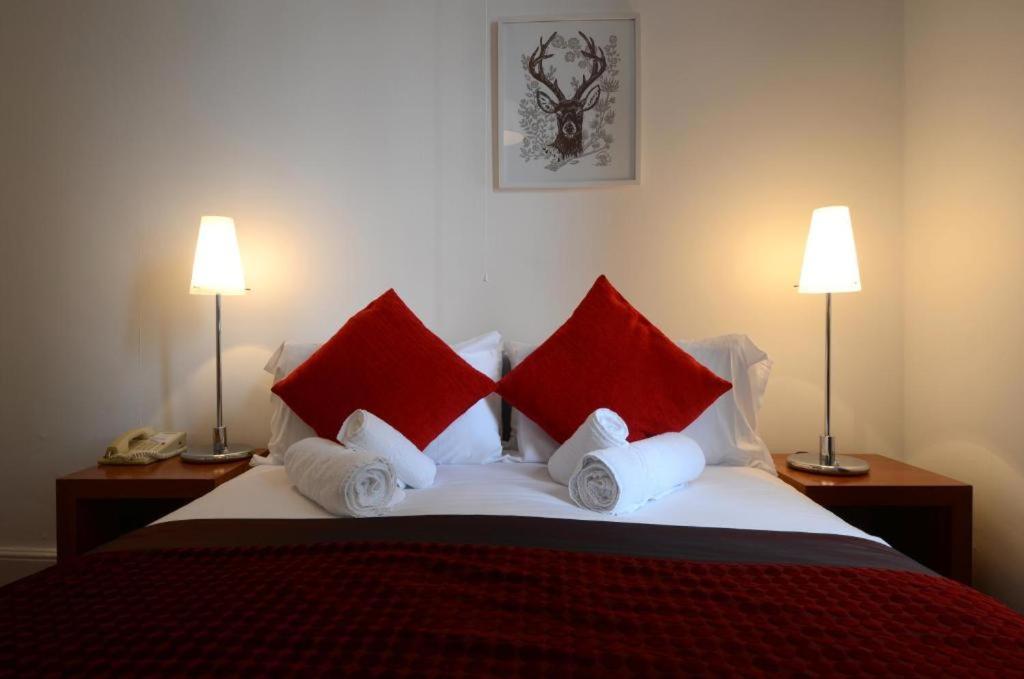 Oyo West Rocks Townhouse Hotel 2*