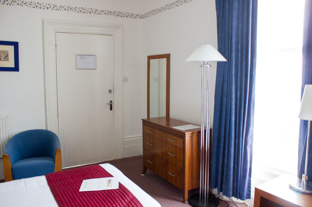 Hotel Oyo West Rocks Townhouse 2*