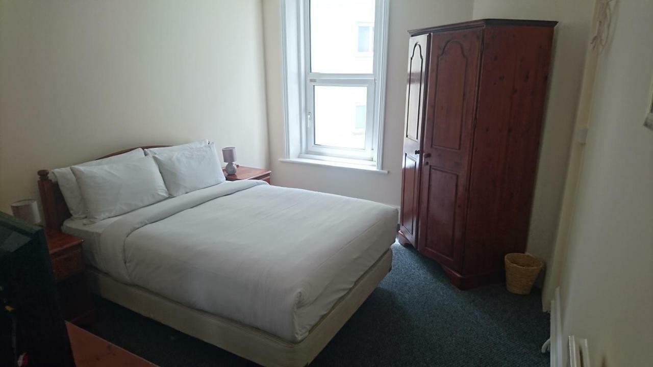 Pearl & Pebbles Hotel Eastbourne
