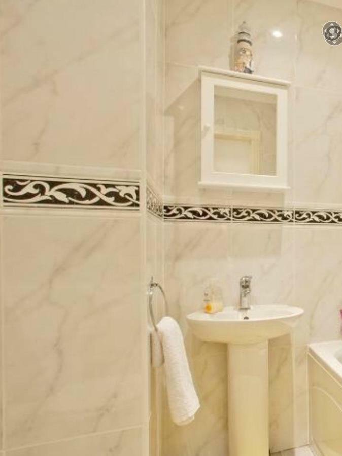 Pacific Heights Apartment Eastbourne