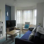 11B Beachside