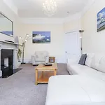 Eastbourne Sea View Apartment