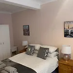 Eastbourne Town Centre Maisonette Apartment