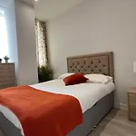 99 Guest House