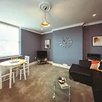 Stylish, Central, Adults-Only 1-Bed Hideaway