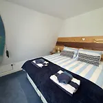 The Beach House Holiday Apartments