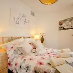 2 Bed In Eastbourne 88874