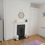 The Old Ship Holiday Apartment