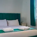 The Pier Hotel