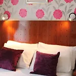 Savoy Court Hotel