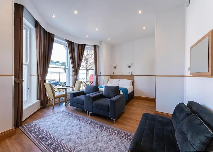 Ritz Apartments
