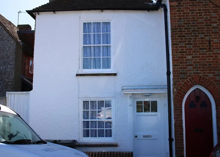 Sea Beach Cottage