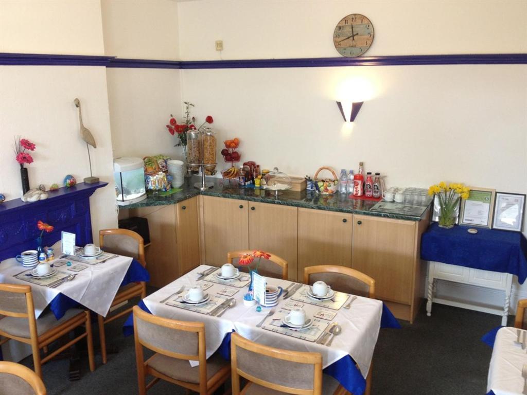 Seaview Guest house 4*