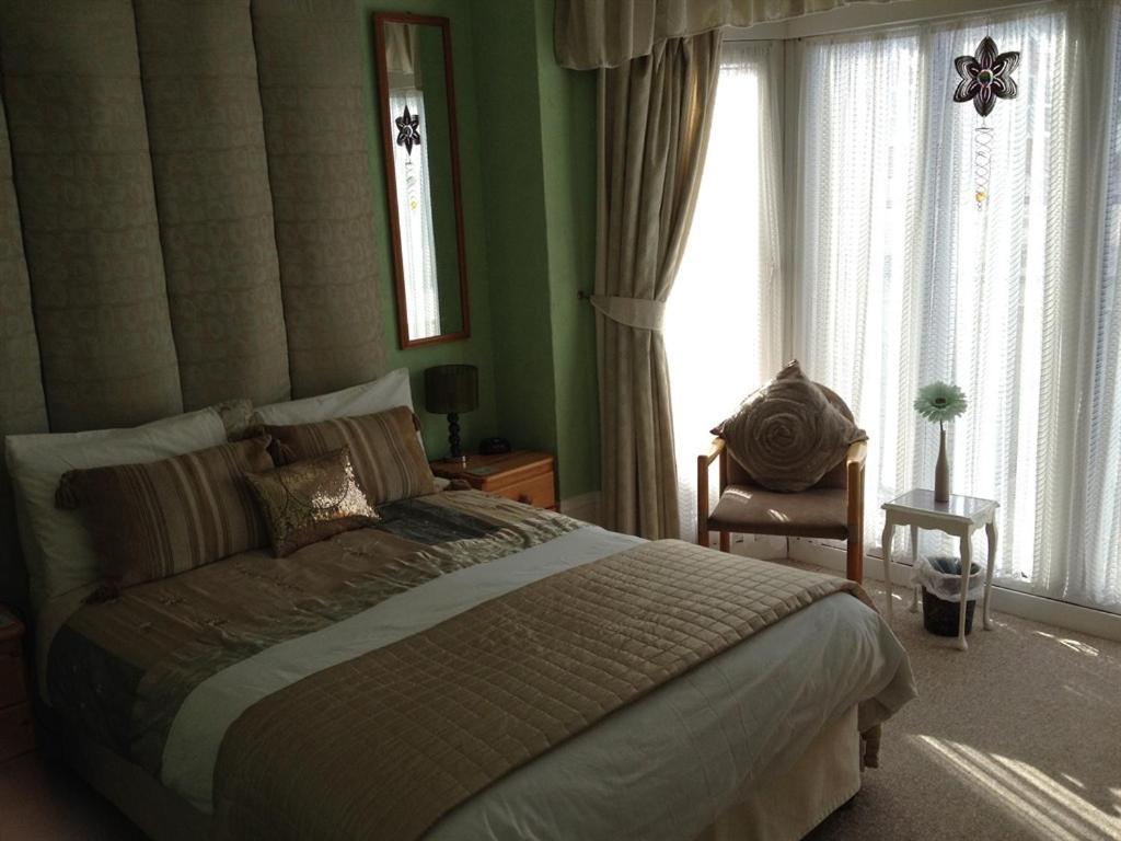 Seaview 4* Eastbourne