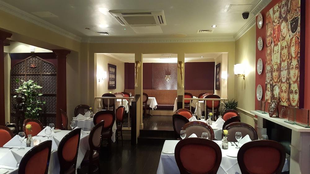The Chatsworth 5*