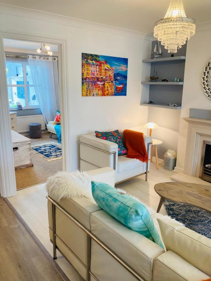 Stunning Seafront House With Garden And Private Parking Eastbourne