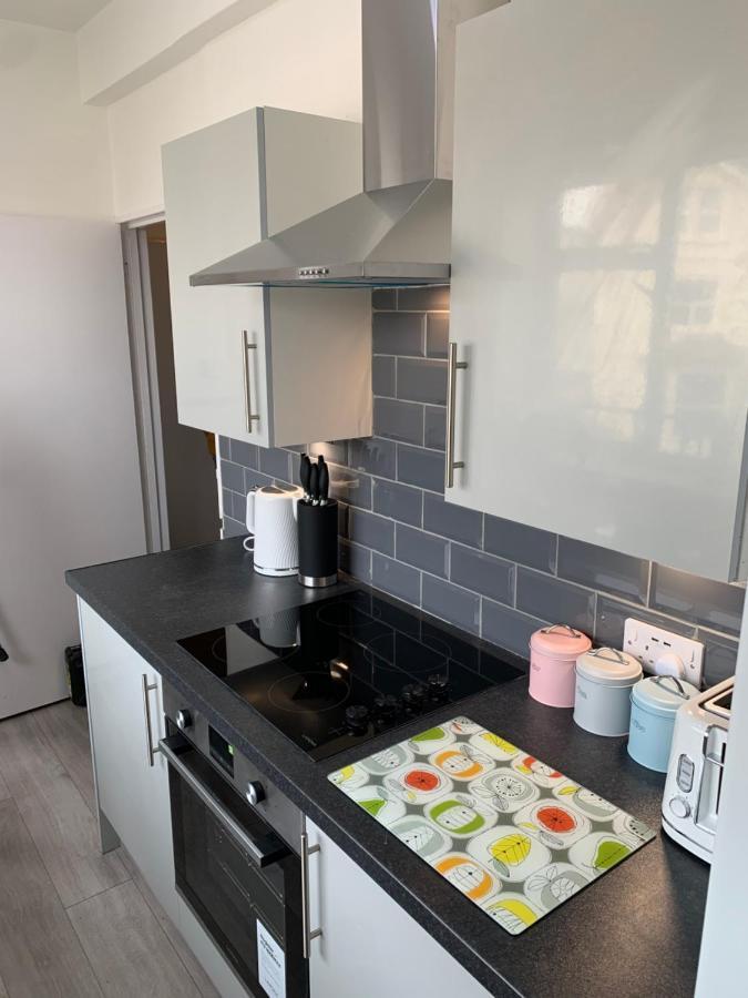 Town Centre Maisonette * Eastbourne