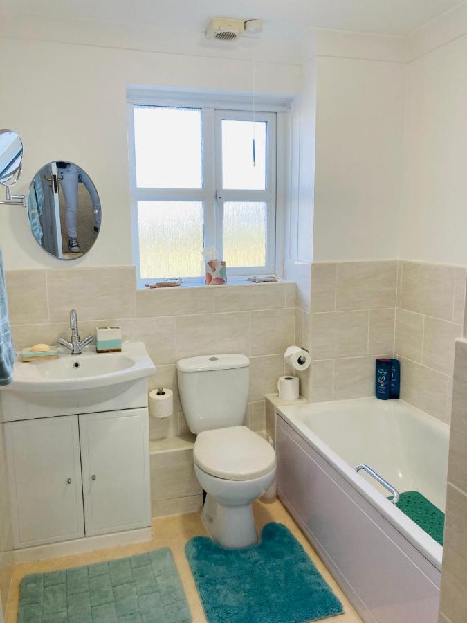 Stunning Seafront House With Garden And Private Parking Holiday home