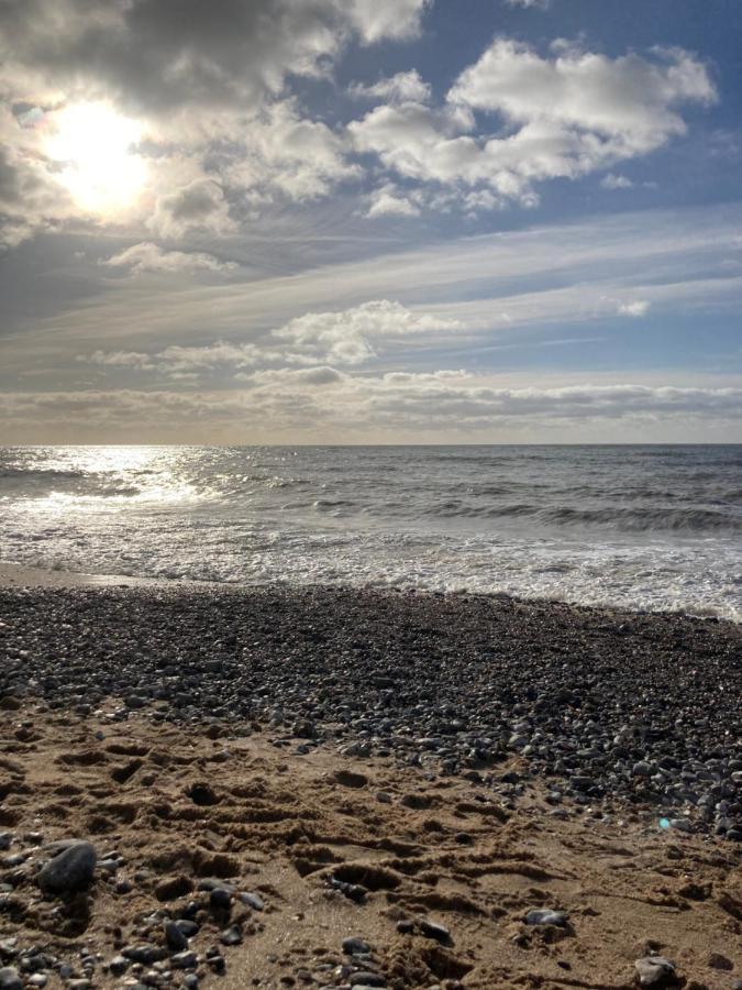 Holiday home Stunning Seafront House With Garden And Private Parking Eastbourne