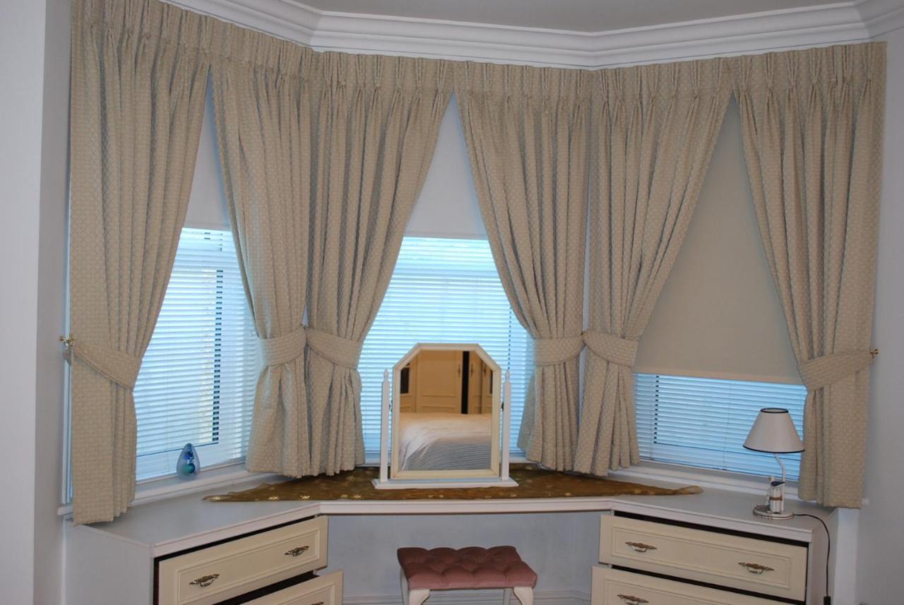 Spacious 3 Minutes To Beach Apartment Eastbourne