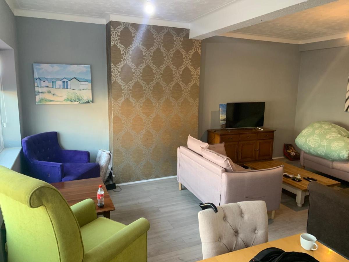 Town Centre Maisonette Apartment Eastbourne