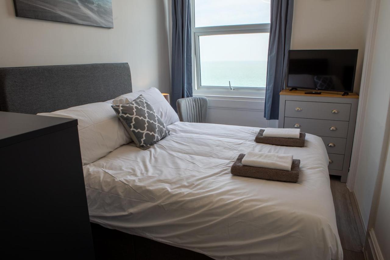 The Halcyon 3* Eastbourne