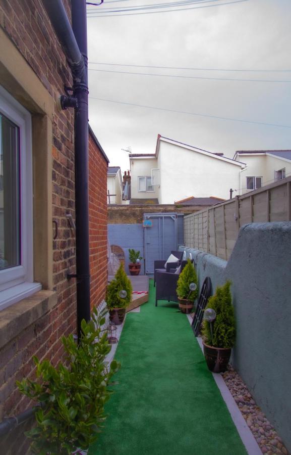 Beautiful Victorian Terraced House * Eastbourne