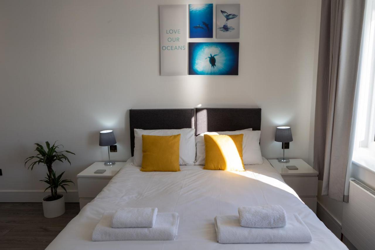 Tempat Tidur & Sarapan The Halcyon Eastbourne