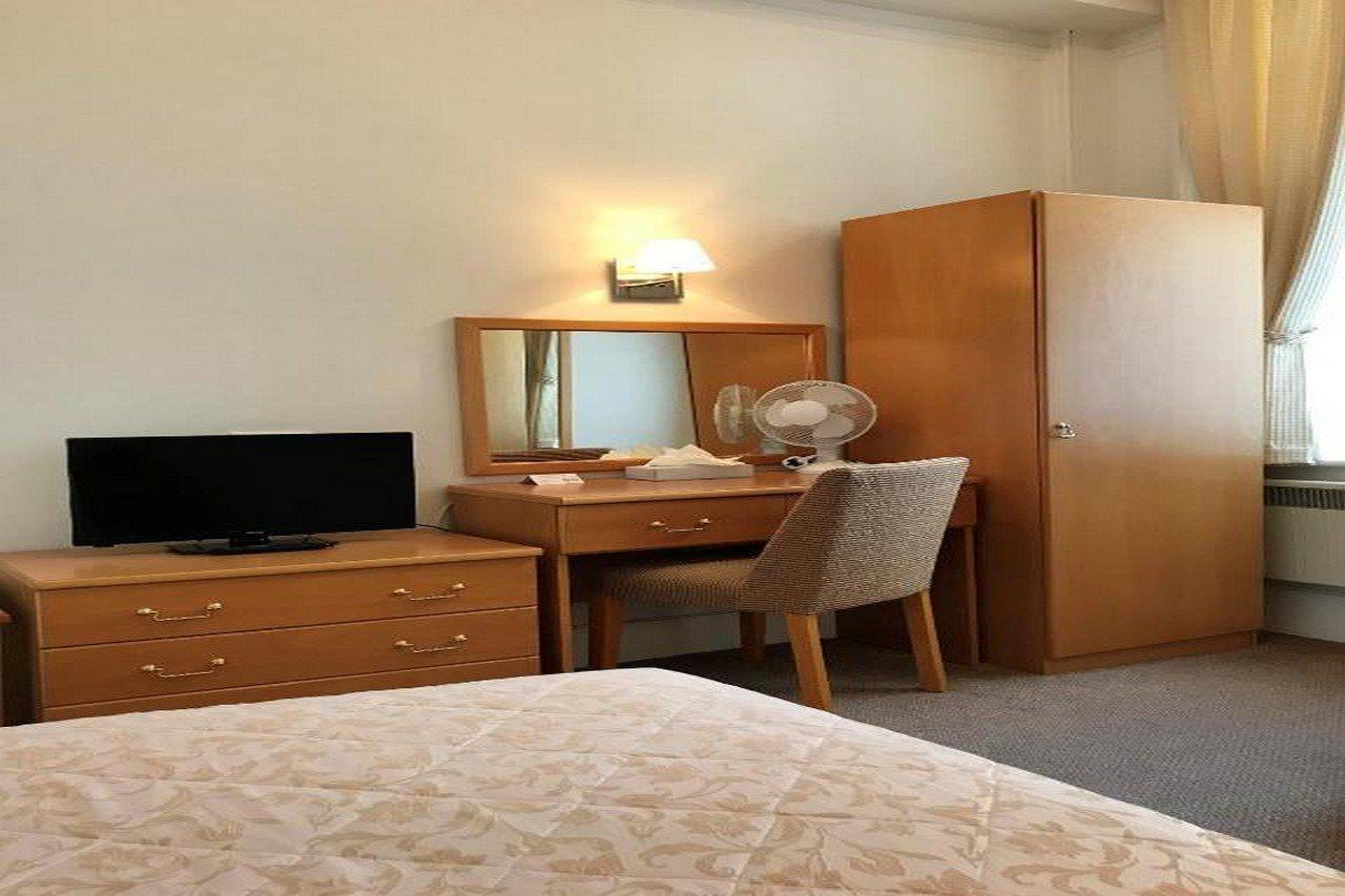 Langham 4* Eastbourne