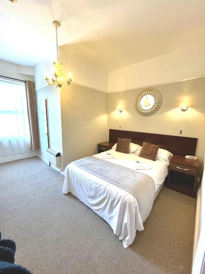 Hotel Oban 3*