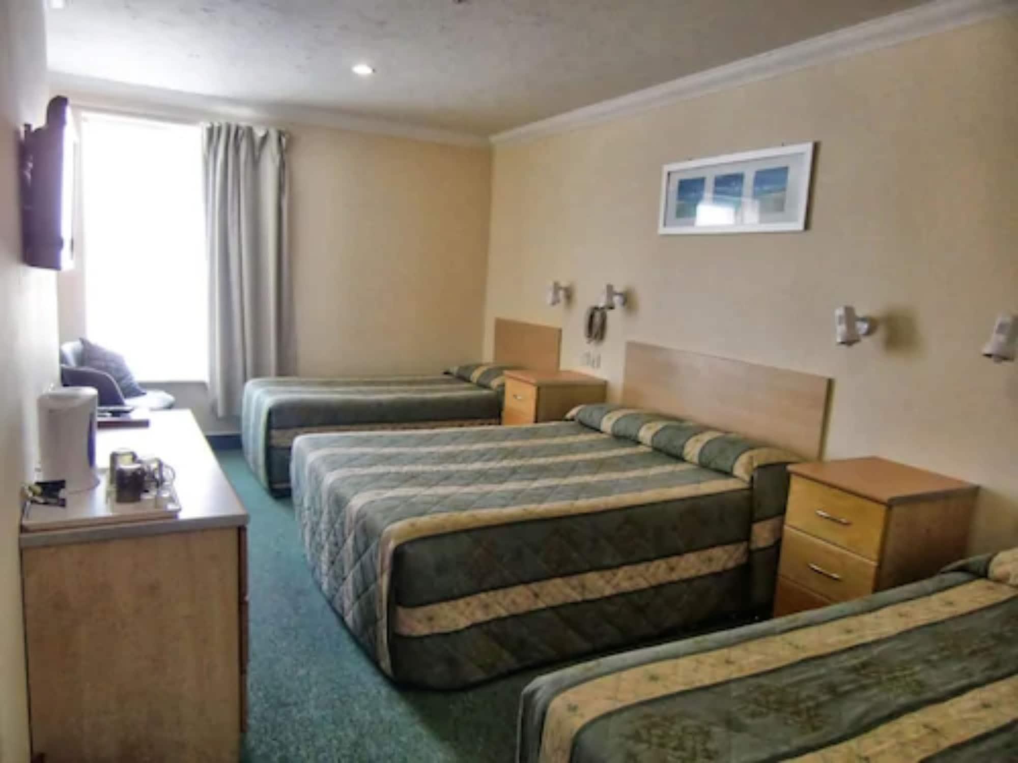 Riviera Hotel