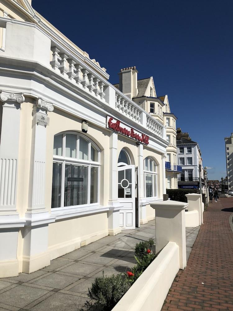 Riviera 3* Eastbourne